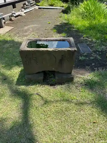 五霊社の手水舎