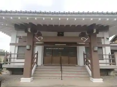 真福寺の本殿・本堂