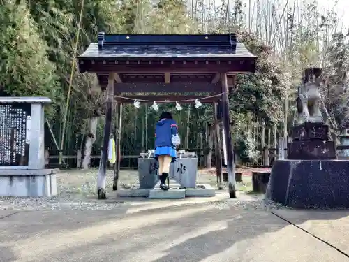 伊射奈美神社の手水舎
