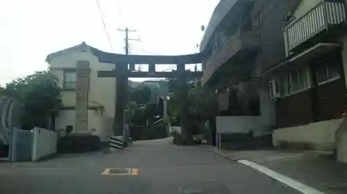 白山神社の鳥居