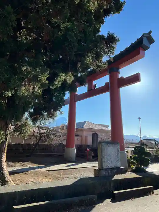 河口浅間神社の鳥居