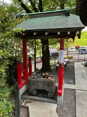 南大沢八幡神社の{uncategorized: "未分類", other: "その他", undefined: "問題あり", building: "その他建物", grave: "お墓", sacred_gate: "鳥居", guardian: "狛犬", statue: "像", buddha: "仏像", history: "歴史", nature: "自然", garden: "庭園", animal: "動物", pagoda: "塔", temizu: "手水舎", mountain_gate: "山門・神門", sanctuary: "本殿・本堂", subordinate: "末社・摂社", art: "芸術", scenery: "景色", jizo: "地蔵", ema: "絵馬", goshuin: "御朱印", omikuji: "おみくじ", items: "授与品その他", amulet: "お守り", goshuincho: "御朱印帳", eats: "食事", festival: "お祭り", votive_dance: "神楽", shichigosan: "七五三参", wedding: "結婚式", experience: "体験その他", initially: "初詣", around: "周辺", anti_infection: "感染症対策"}