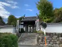 弥勒寺の山門・神門