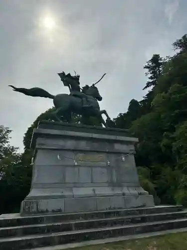 埴生護國八幡宮(富山県)