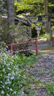 布勢立石神社(滋賀県)
