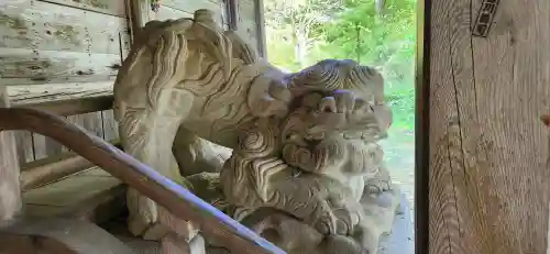 安久津八幡神社の狛犬