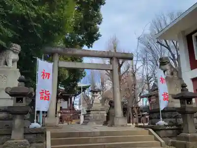 諏訪神社の鳥居