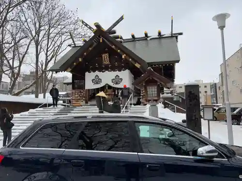 札幌諏訪神社の本殿・本堂