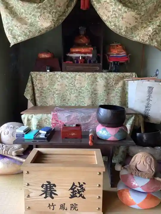 竹鳳院の本殿・本堂