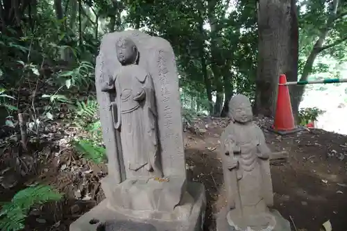 貫井神社の地蔵