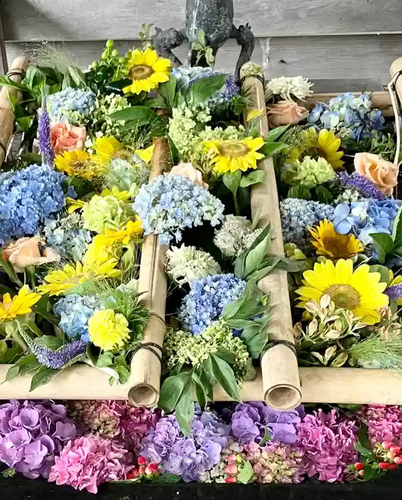 江南神社の手水舎