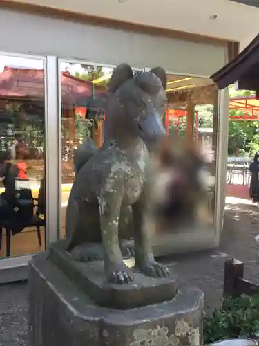 冠稲荷神社の狛犬