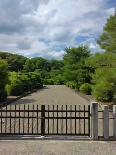 明治天皇伏見桃山陵のその他建物