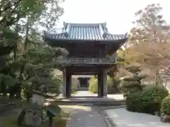 伊勢の国 四天王寺の山門