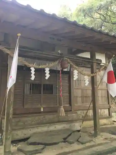 天志良波神社の本殿