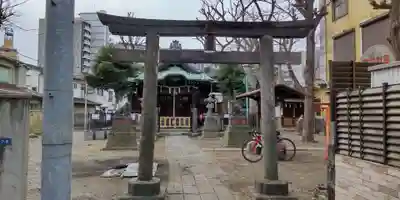 南品川諏訪神社の鳥居