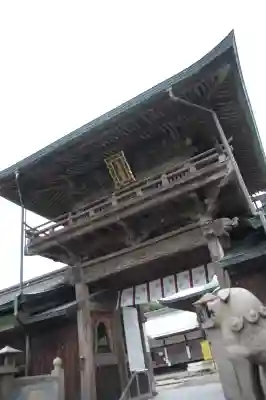 彦島八幡宮の{uncategorized: "未分類", other: "その他", undefined: "問題あり", building: "その他建物", grave: "お墓", sacred_gate: "鳥居", guardian: "狛犬", statue: "像", buddha: "仏像", history: "歴史", nature: "自然", garden: "庭園", animal: "動物", pagoda: "塔", temizu: "手水舎", mountain_gate: "山門・神門", sanctuary: "本殿・本堂", subordinate: "末社・摂社", art: "芸術", scenery: "景色", jizo: "地蔵", ema: "絵馬", goshuin: "御朱印", omikuji: "おみくじ", items: "授与品その他", amulet: "お守り", goshuincho: "御朱印帳", eats: "食事", festival: "お祭り", votive_dance: "神楽", shichigosan: "七五三参", wedding: "結婚式", experience: "体験その他", initially: "初詣", around: "周辺", anti_infection: "感染症対策"}