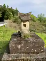 上沢水神社の{uncategorized: "未分類", other: "その他", undefined: "問題あり", building: "その他建物", grave: "お墓", sacred_gate: "鳥居", guardian: "狛犬", statue: "像", buddha: "仏像", history: "歴史", nature: "自然", garden: "庭園", animal: "動物", pagoda: "塔", temizu: "手水舎", mountain_gate: "山門・神門", sanctuary: "本殿・本堂", subordinate: "末社・摂社", art: "芸術", scenery: "景色", jizo: "地蔵", ema: "絵馬", goshuin: "御朱印", omikuji: "おみくじ", items: "授与品その他", amulet: "お守り", goshuincho: "御朱印帳", eats: "食事", festival: "お祭り", votive_dance: "神楽", shichigosan: "七五三参", wedding: "結婚式", experience: "体験その他", initially: "初詣", around: "周辺", anti_infection: "感染症対策"}