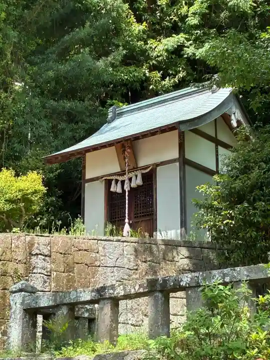 土肥神社の{uncategorized: "未分類", other: "その他", undefined: "問題あり", building: "その他建物", grave: "お墓", sacred_gate: "鳥居", guardian: "狛犬", statue: "像", buddha: "仏像", history: "歴史", nature: "自然", garden: "庭園", animal: "動物", pagoda: "塔", temizu: "手水舎", mountain_gate: "山門・神門", sanctuary: "本殿・本堂", subordinate: "末社・摂社", art: "芸術", scenery: "景色", jizo: "地蔵", ema: "絵馬", goshuin: "御朱印", omikuji: "おみくじ", items: "授与品その他", amulet: "お守り", goshuincho: "御朱印帳", eats: "食事", festival: "お祭り", votive_dance: "神楽", shichigosan: "七五三参", wedding: "結婚式", experience: "体験その他", initially: "初詣", around: "周辺", anti_infection: "感染症対策"}