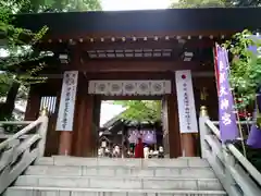 東京大神宮の山門