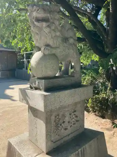 空鞘稲生神社の狛犬