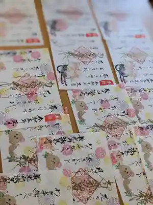 どれにしようかな…?と選べるのが書き置きの楽しみですね!