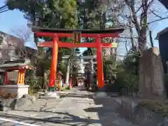 馬橋稲荷神社の鳥居