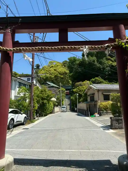 荏柄天神社の{uncategorized: "未分類", other: "その他", undefined: "問題あり", building: "その他建物", grave: "お墓", sacred_gate: "鳥居", guardian: "狛犬", statue: "像", buddha: "仏像", history: "歴史", nature: "自然", garden: "庭園", animal: "動物", pagoda: "塔", temizu: "手水舎", mountain_gate: "山門・神門", sanctuary: "本殿・本堂", subordinate: "末社・摂社", art: "芸術", scenery: "景色", jizo: "地蔵", ema: "絵馬", goshuin: "御朱印", omikuji: "おみくじ", items: "授与品その他", amulet: "お守り", goshuincho: "御朱印帳", eats: "食事", festival: "お祭り", votive_dance: "神楽", shichigosan: "七五三参", wedding: "結婚式", experience: "体験その他", initially: "初詣", around: "周辺", anti_infection: "感染症対策"}