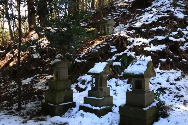 多田野神社の末社・摂社