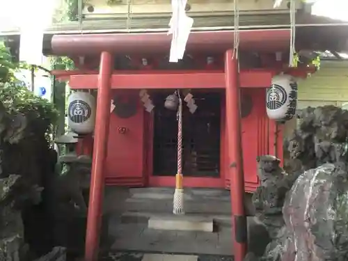 天白稲荷神社の本殿