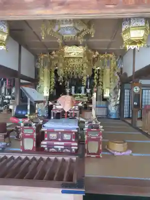 法源寺の本殿・本堂