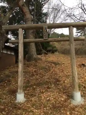 諏訪神社(真田本城跡)の鳥居