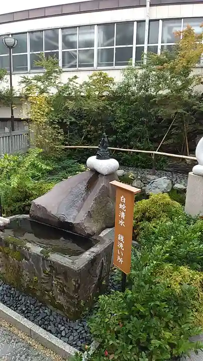 蛇窪神社のその他建物