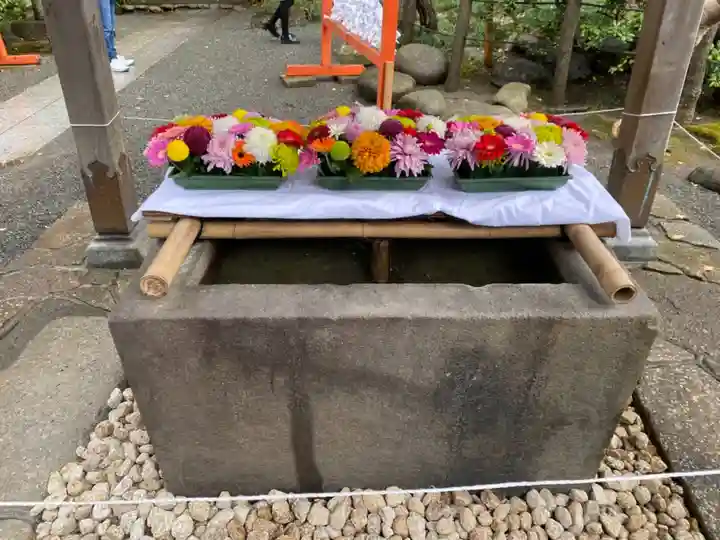 荏柄天神社の手水舎