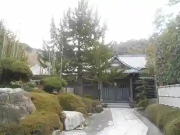福厳寺の本殿・本堂