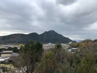 護国之寺の周辺