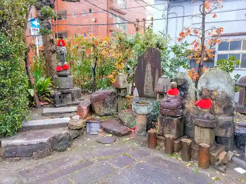 菊水寺の地蔵