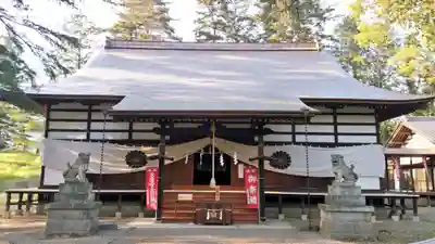 上田招魂社の本殿・本堂