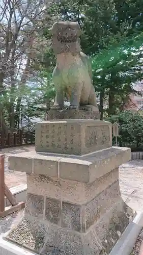 白石神社の狛犬