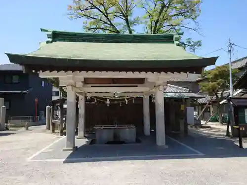 知立神社の手水舎