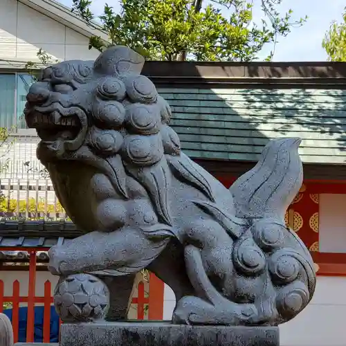 御霊神社の狛犬