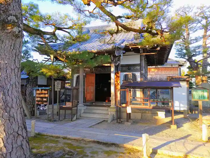 満月寺(浮御堂)の本殿・本堂