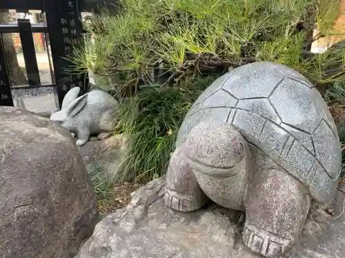 亀ケ池八幡宮の狛犬