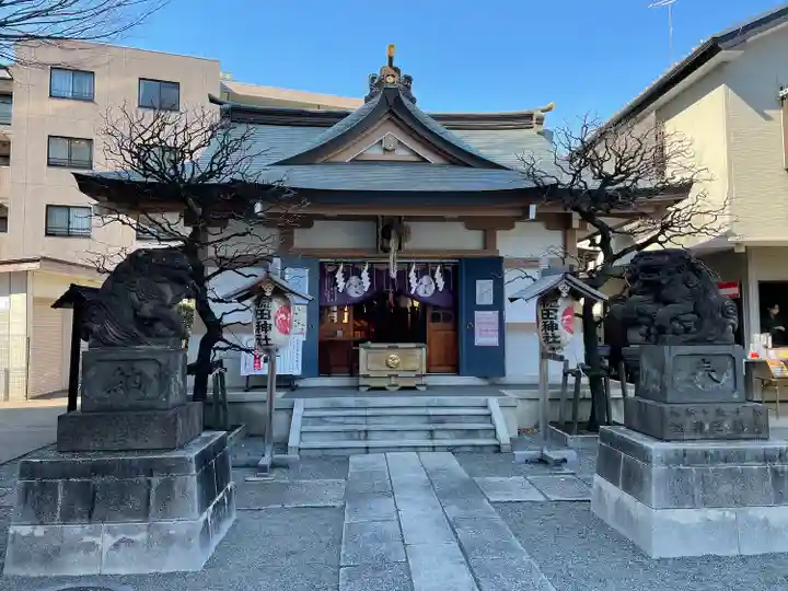 穏田神社の本殿・本堂