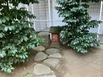 箒銀杏天満宮の{uncategorized: "未分類", other: "その他", undefined: "問題あり", building: "その他建物", grave: "お墓", sacred_gate: "鳥居", guardian: "狛犬", statue: "像", buddha: "仏像", history: "歴史", nature: "自然", garden: "庭園", animal: "動物", pagoda: "塔", temizu: "手水舎", mountain_gate: "山門・神門", sanctuary: "本殿・本堂", subordinate: "末社・摂社", art: "芸術", scenery: "景色", jizo: "地蔵", ema: "絵馬", goshuin: "御朱印", omikuji: "おみくじ", items: "授与品その他", amulet: "お守り", goshuincho: "御朱印帳", eats: "食事", festival: "お祭り", votive_dance: "神楽", shichigosan: "七五三参", wedding: "結婚式", experience: "体験その他", initially: "初詣", around: "周辺", anti_infection: "感染症対策"}