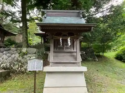 諏訪大社上社前宮(長野県)