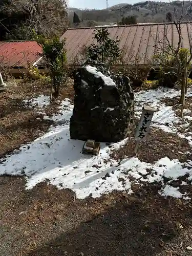 坪沼八幡神社の庭園