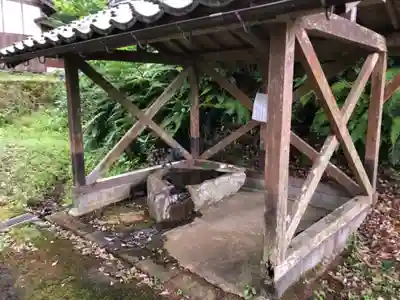 大飯神社の手水舎