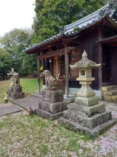 加茂神社の本殿