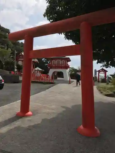 龍宮神社の鳥居